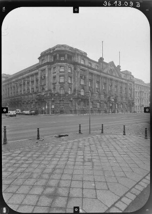 Leipzig-Zentrum, Dittrichring 21. Geschäftsthaus (ehem. "Haus der deutsch-sowjetischen Freundschaft"; 1908). Eckansicht