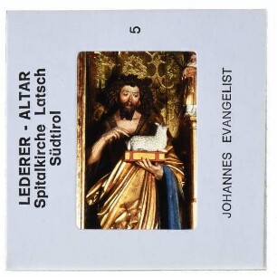 Latsch, Spitalkirche : Lederer-Altar Detailansicht Johannes Evangelist
