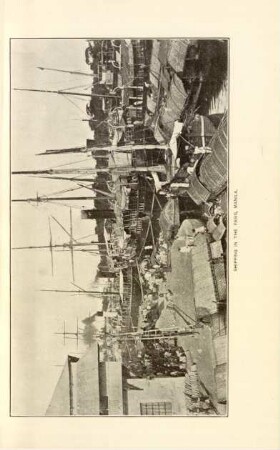 Shipping in the Pasig, Manila