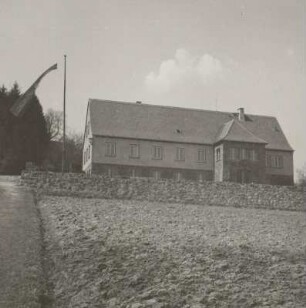 Heim der Hitlerjugend am südlichen Hang der Stadt gelegen