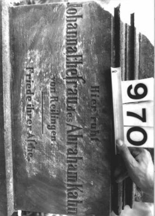 Grabstein 970 (Detailaufnahme 2)