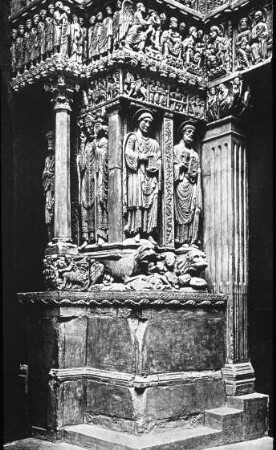 Arles, St. Trophime, Hauptportal, linkes Gewände