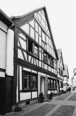 Wohnhaus, Fachwerk; Gelnhausen, Pfarrgasse 3