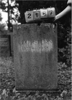 Grabstein 2187 [Hahn S. 204 Grab-Nr. 3135]