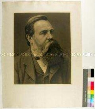 Reproduktion eines Porträts des Philosophen und Gesellschaftstheoretikers Friedrich Engels nach einer unbekannten Fotografie