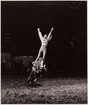"A Girl and her Horse" aus dem Portfolio "Seeing the Unseen"
