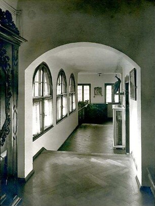 Fischer, Theodor; München - Pasing; II. Villen-Colonie: Wohnhausneubau Arthur Riemerschmid - Gang
