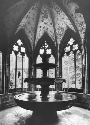 Maulbronn, ehem. Zisterzienserkloster, Brunnenhaus
