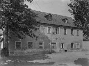 Oppach. Blick auf die Gaststätte "Erntekranz-Baude"