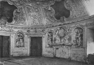 Ehemaliges Sommerschloss Hacklberg —