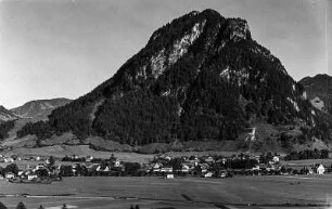 Pfronten. Ortsteilansicht mit Kienberg