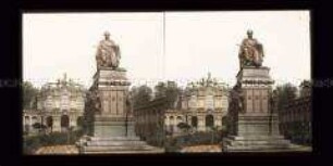 Denkmal Friedrich Augusts des Gerechten im Zwinger, Dresden