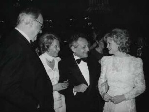 [Helmut] Kohl, Fr. Rosenthal, H. Rosenthal, Frau Kohl