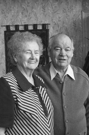 Diamanthochzeit der Eheleute Emilie und Friedrich Metz aus der Rudolfstraße