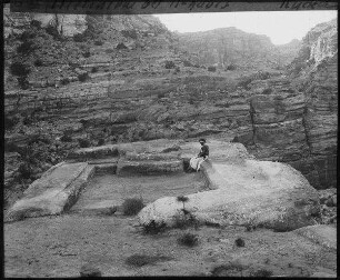 Triclinium bei el-habis [Petra]