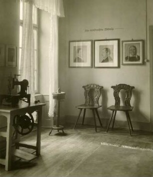 Kaiserslautern: Zinkmuseum,Raum: Familienbildnisse