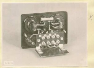 Autoüberholungsgerät Tafel Rückseite geöffnet, Foto 1954