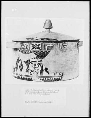 protokorinthische-frühorientalische Pyxis —