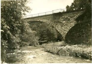 Rabenauer Grund. Brücke der Kleinbahn über die Rote Weißeritz vor Seifersdorf