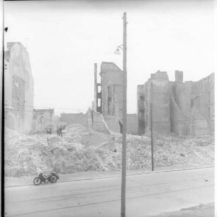 Negativ: Ruine, Nettelbeckstraße 20, 1951
