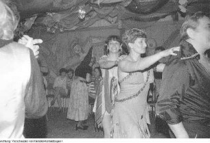 Fasching, 1984