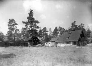 Schöna (Reinhardtsdorf-Schöna). Reuterhof. Gartenansicht
