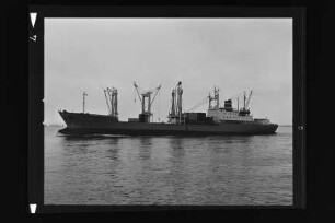 Berlin Hauptstadt der DDR (1980), Frachtschiff (reefer), VEB Deutsche Seereederei, Rostock, Bau-Nr. 446