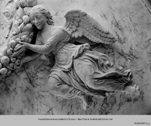 Grabmal der Maria von Aragon : Madonnentondo mit fliegenden Engeln