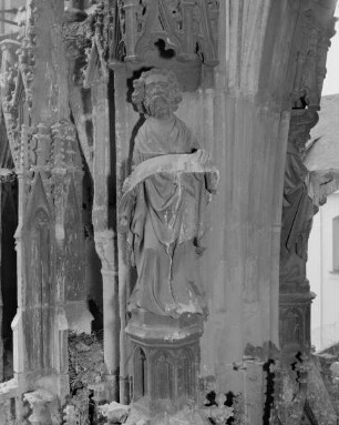Portal mit Vorhalle — Portalvorhalle — Rechter Arkadenbogen — Prophet