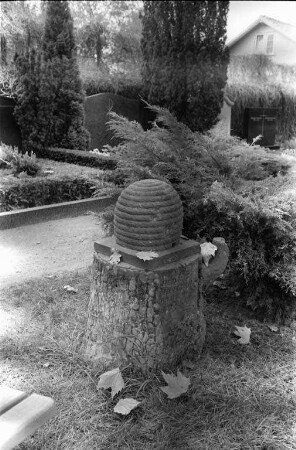 Karlsruher Hauptfriedhof an Allerheiligen.