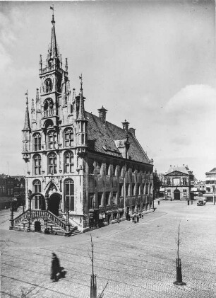 Rathaus von Gouda : Das gotische Rathaus auf dem Marktplatz von Gouda