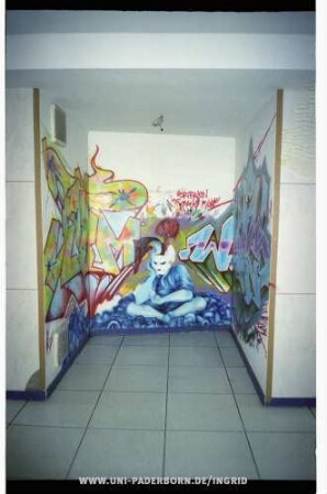 MoRE WALLS
