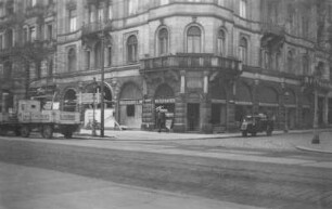 Dresden-Neustadt, König-Albert-Straße (heute: Albert-Straße) 33. Wohn- und Geschäftshaus (um 1900, 13.02.1945 zerstört)