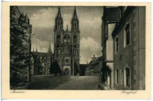 Meißen. Burghof und Domplatz mit Dom