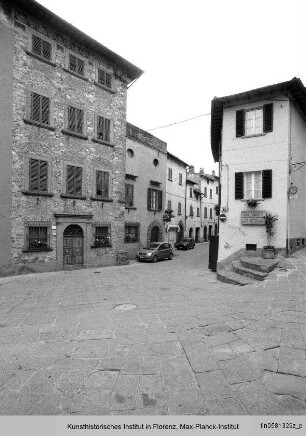 Piazza Servanni & Piazza Ser Vanni, Lucignano (Arezzo)
