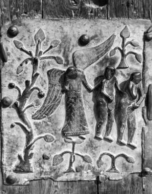 Vertreibung aus dem Paradies : Vertreibung aus dem Paradies. Bronze (vor 1138). Verona, Kirche San Zeno Maggiore, Westfassade, Portal, Tür, untere Reihe, 2. Bildfeld