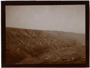 w. mogib [wadi modschib, modjib] beim Abstieg von N [Wadi mujib]