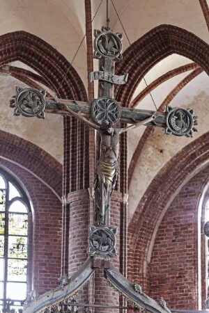 Triumphkreuzgruppe — Kruzifix