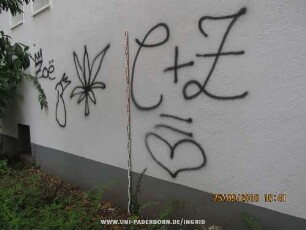 Zoe B | C+Z={HERZ}