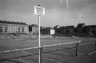 Neubau des Badischen Staatstheaters am Ettlinger-Tor-Platz