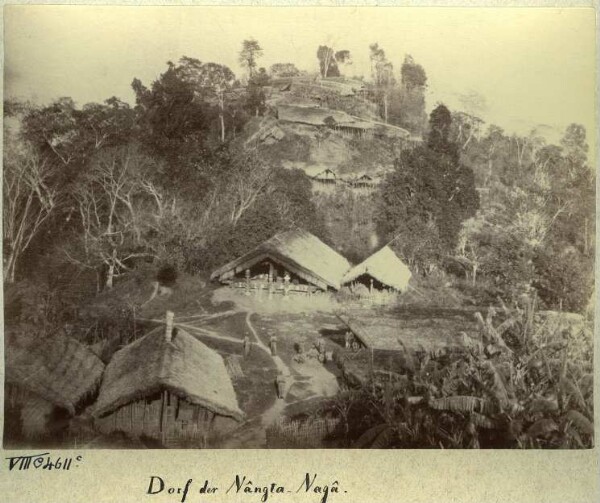 Vue du village de Nangta Naga