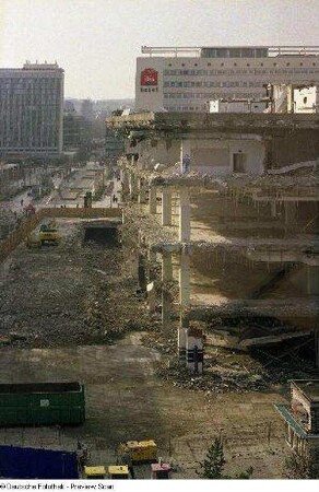 Ehem. Centrum Warenhaus (Karstadt) während des Abrisses