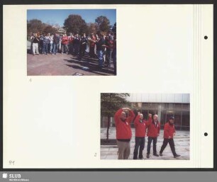 Gemeinsames Singen mit Studenten im Park. (Bild 1)
