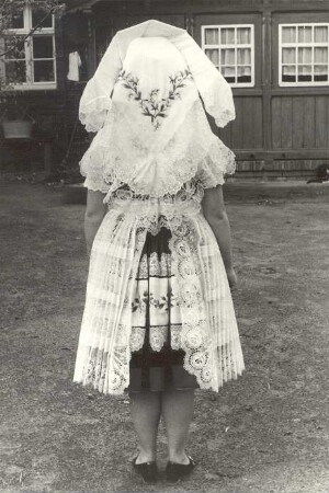 Tanztracht aus Sielow : Kleidung - niedersorbische Tracht. Ort: Žylow / Sielow. Niedersorbische Tanztracht