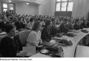 Preisträger und Publikum der Bachfeier