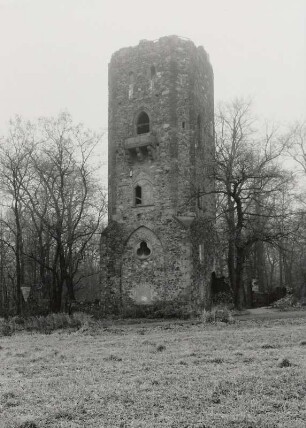 Machern (Muldentalkreis), Schlosspark (1760 begonnen, 1782/99; E. W. Glasewald), Turm der künstlichen Ruine (sogenannte Ritterburg, 1795/96)