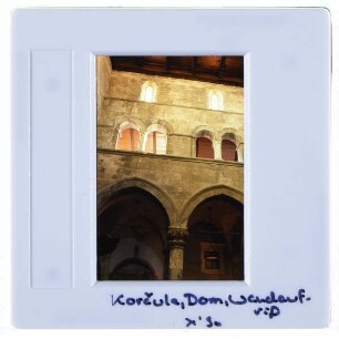 Korčula, Markuskathedrale : Innenansicht Wandaufriss