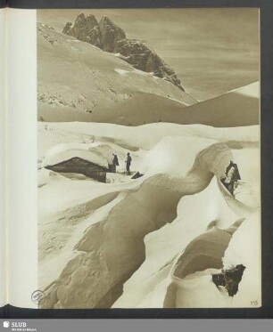 Meterhoher Schnee