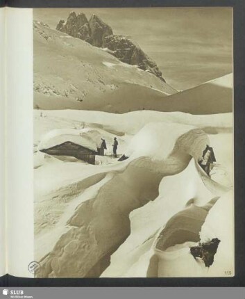 Meterhoher Schnee