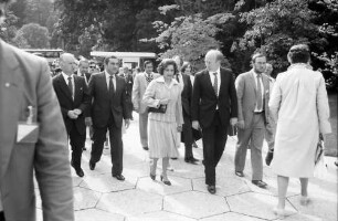 Badenweiler: Rundgang im Kurpark